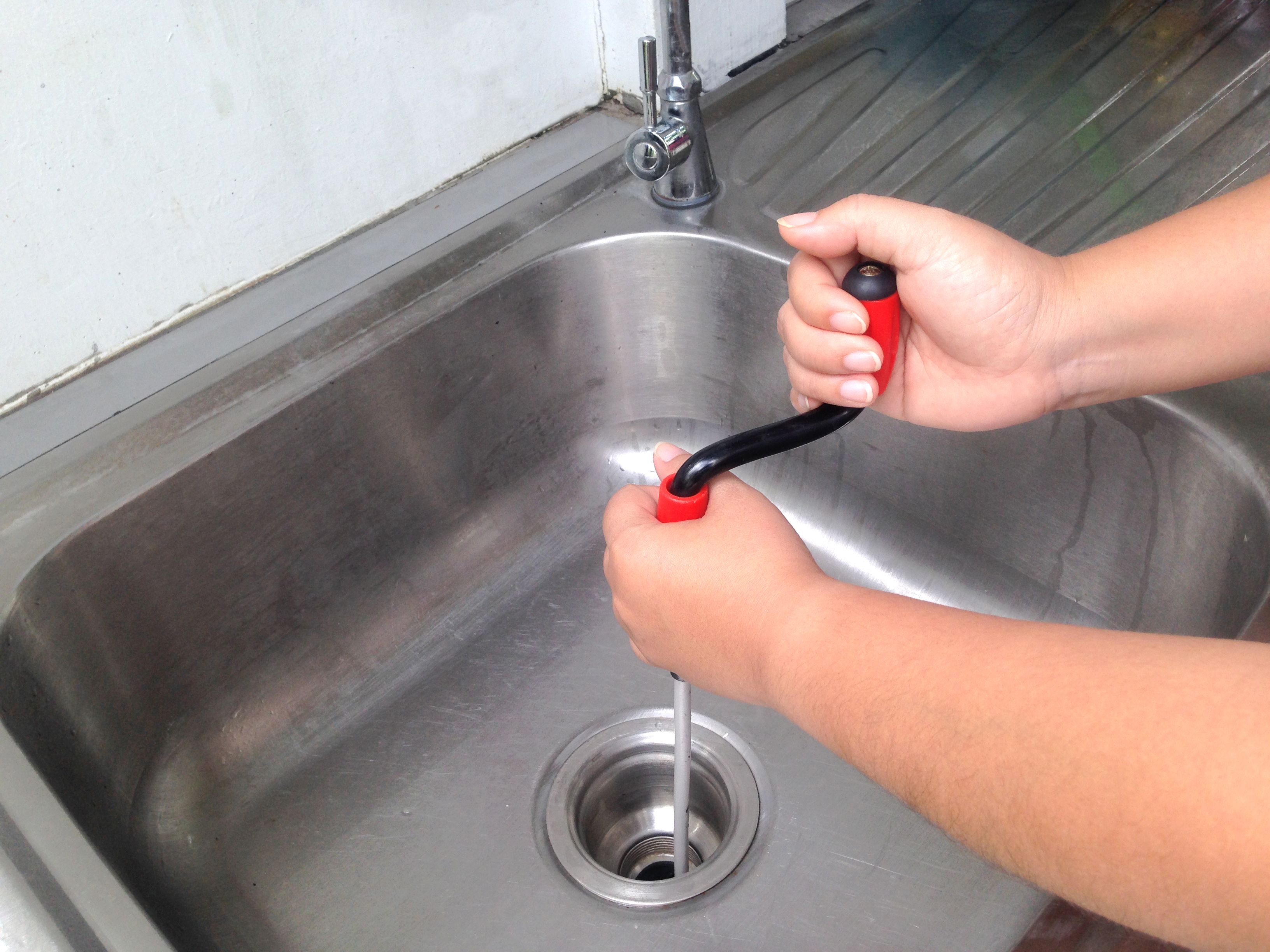 DIY Clogged Drains: Do This Not That